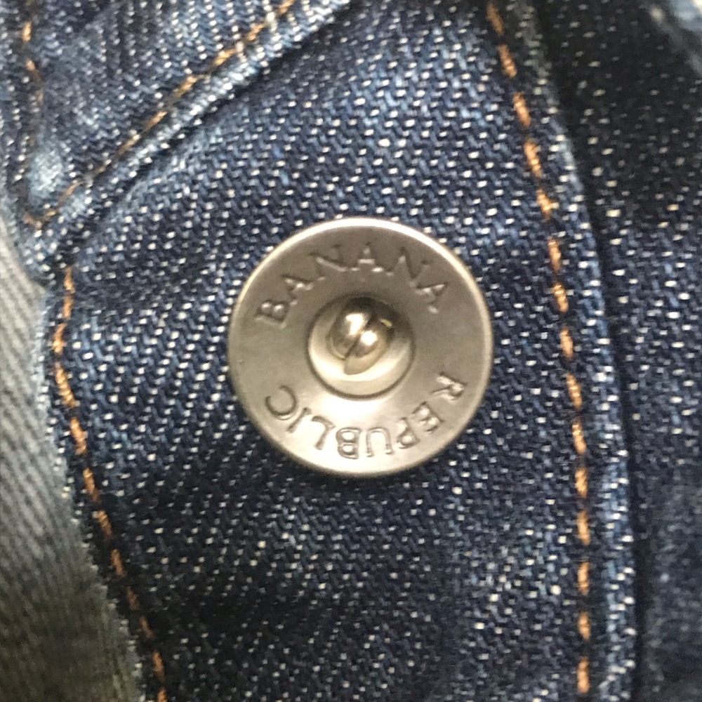 Banana Republic Jean Jacket - Picture 3 of 4